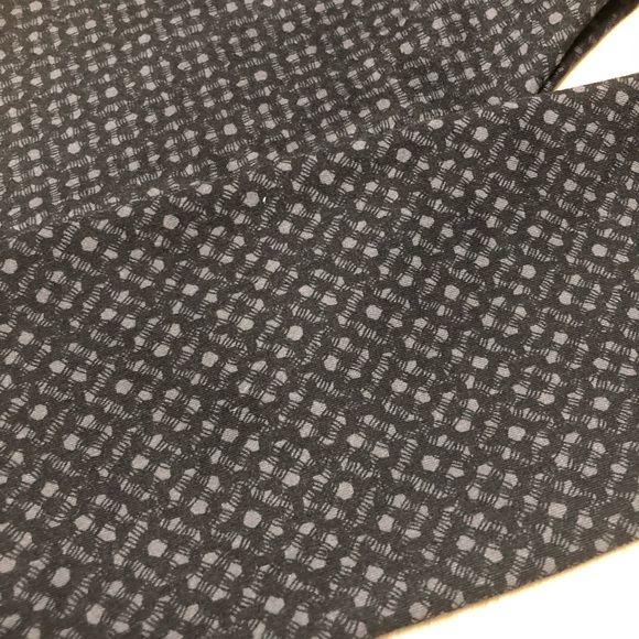 ❗️SOLD❗️ LULULEMON Wonder Under - Picture 3 of 5